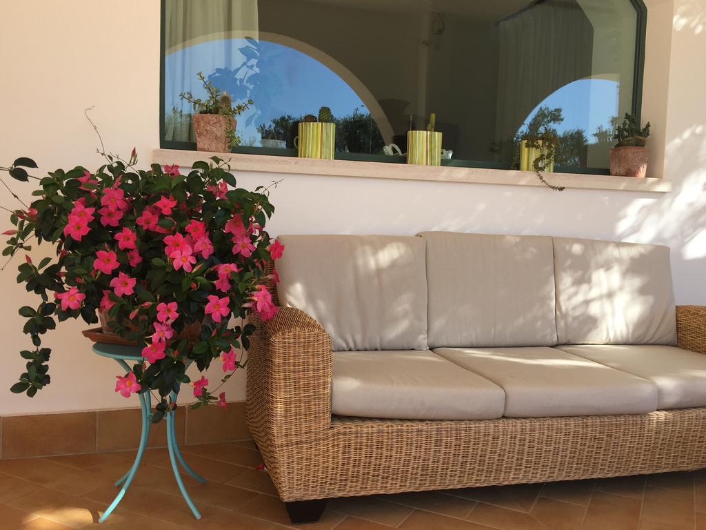 L'Ulivo Bed And Breakfast Savelletri Bagian luar foto