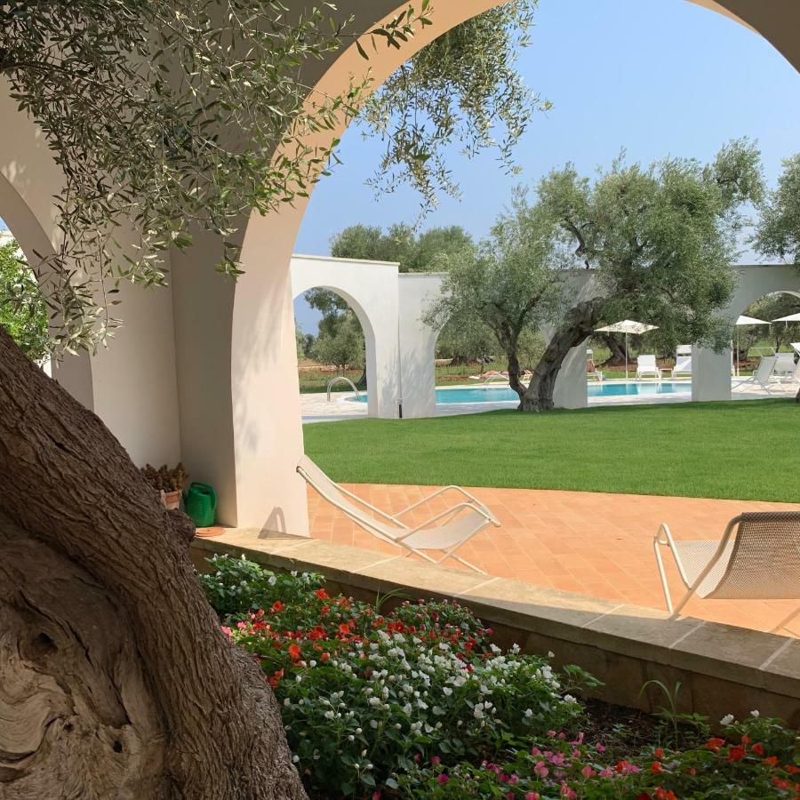 L'Ulivo Bed And Breakfast Savelletri Bagian luar foto