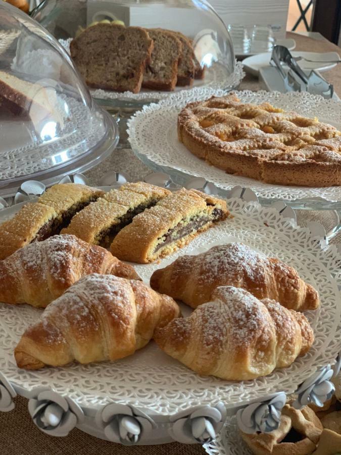 L'Ulivo Bed And Breakfast Savelletri Bagian luar foto